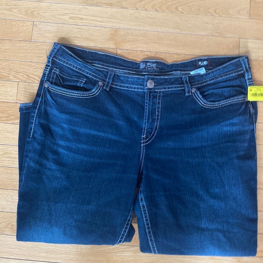 Silver jeans Suki mid Capri size 22